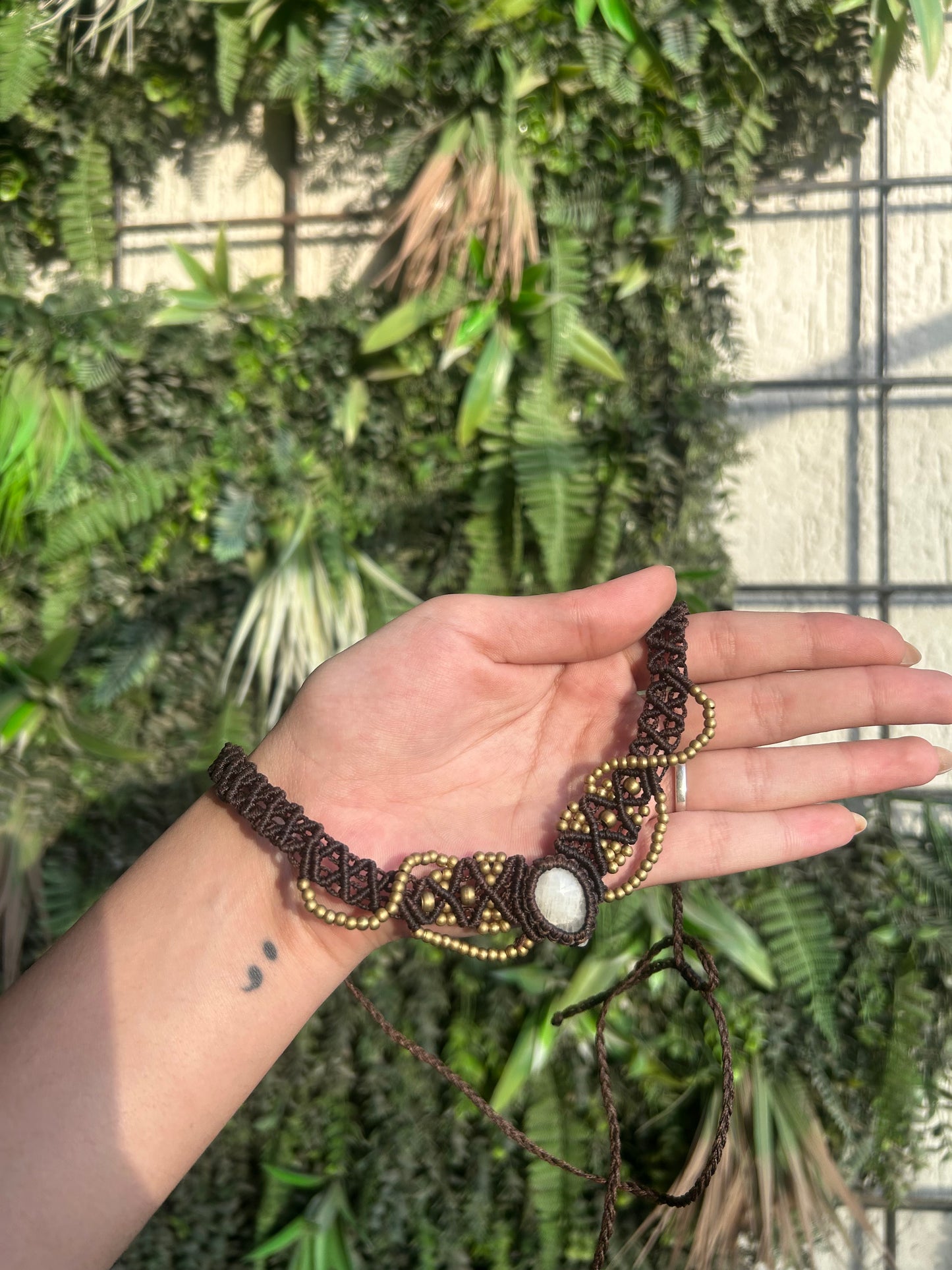 rose quartz macrame choker