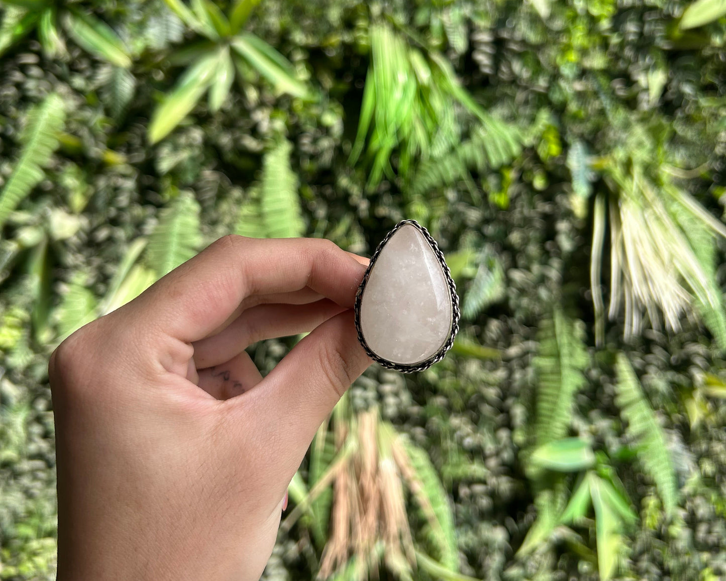 rose quartz ring (adjustable)