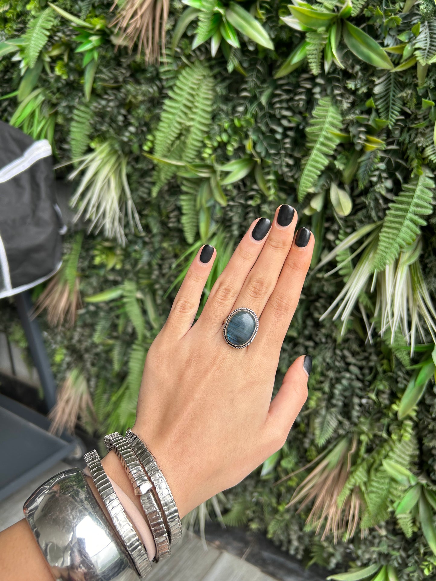 labradorite oval ring (adjustable)