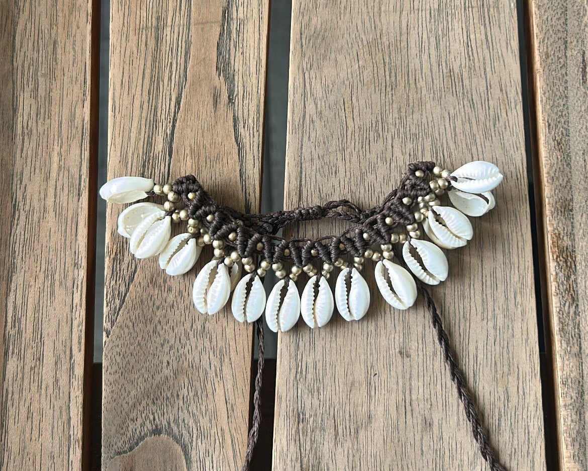 seashell macrame anklet
