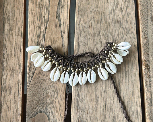 seashell macrame anklet