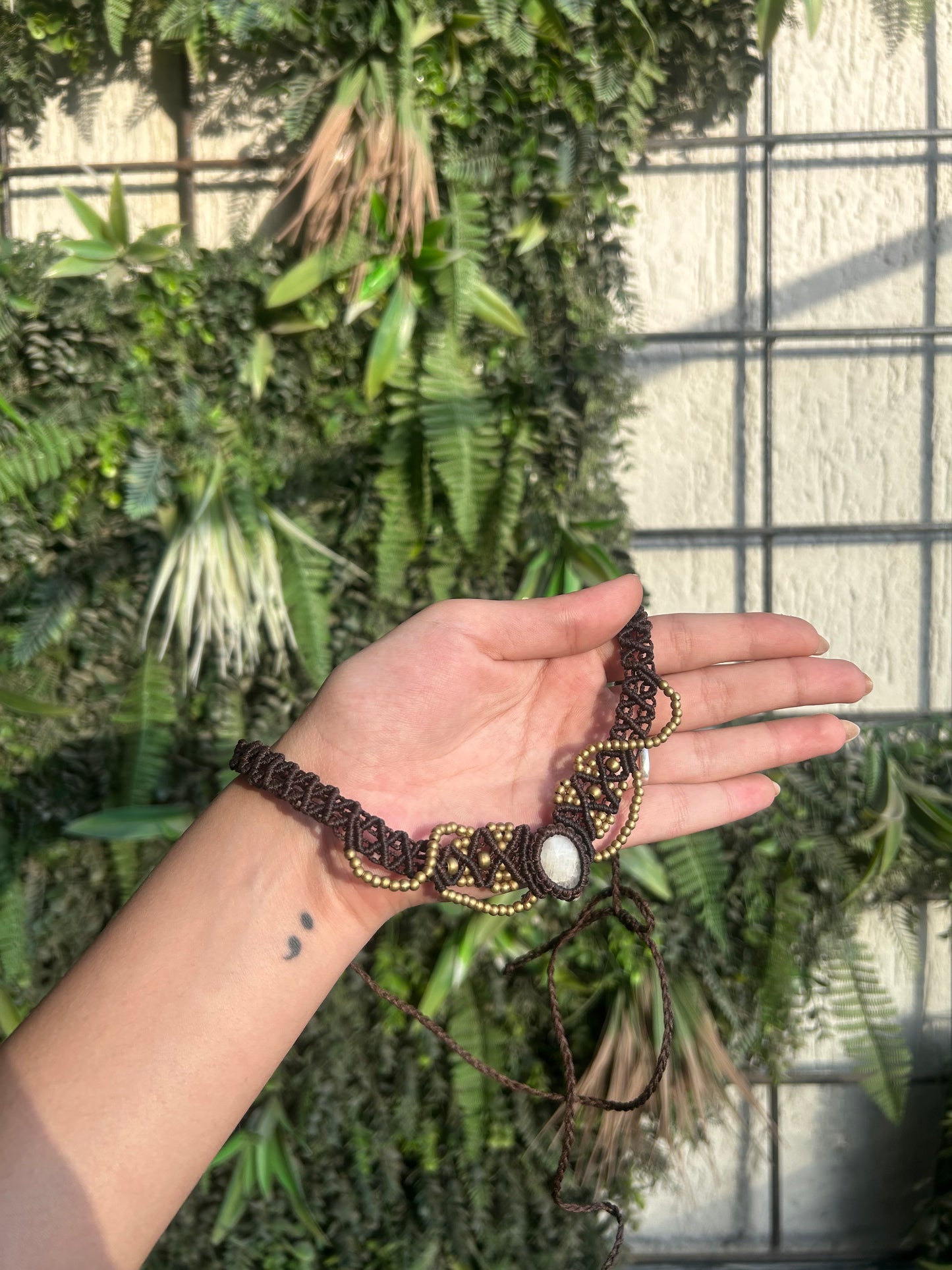 rose quartz macrame choker