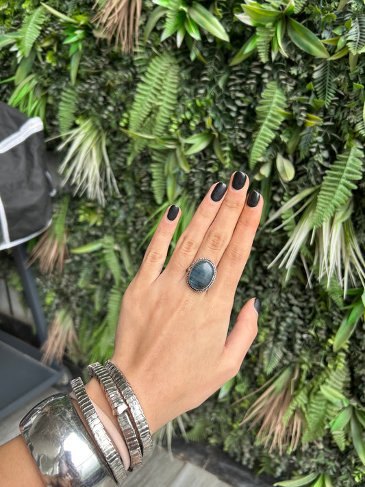 labradorite oval ring (adjustable)